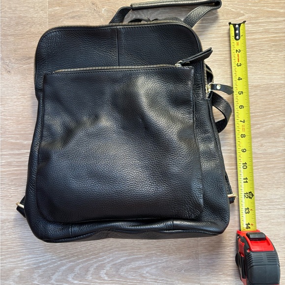 Black Leather Men's Backpack - Picture 4 of 5